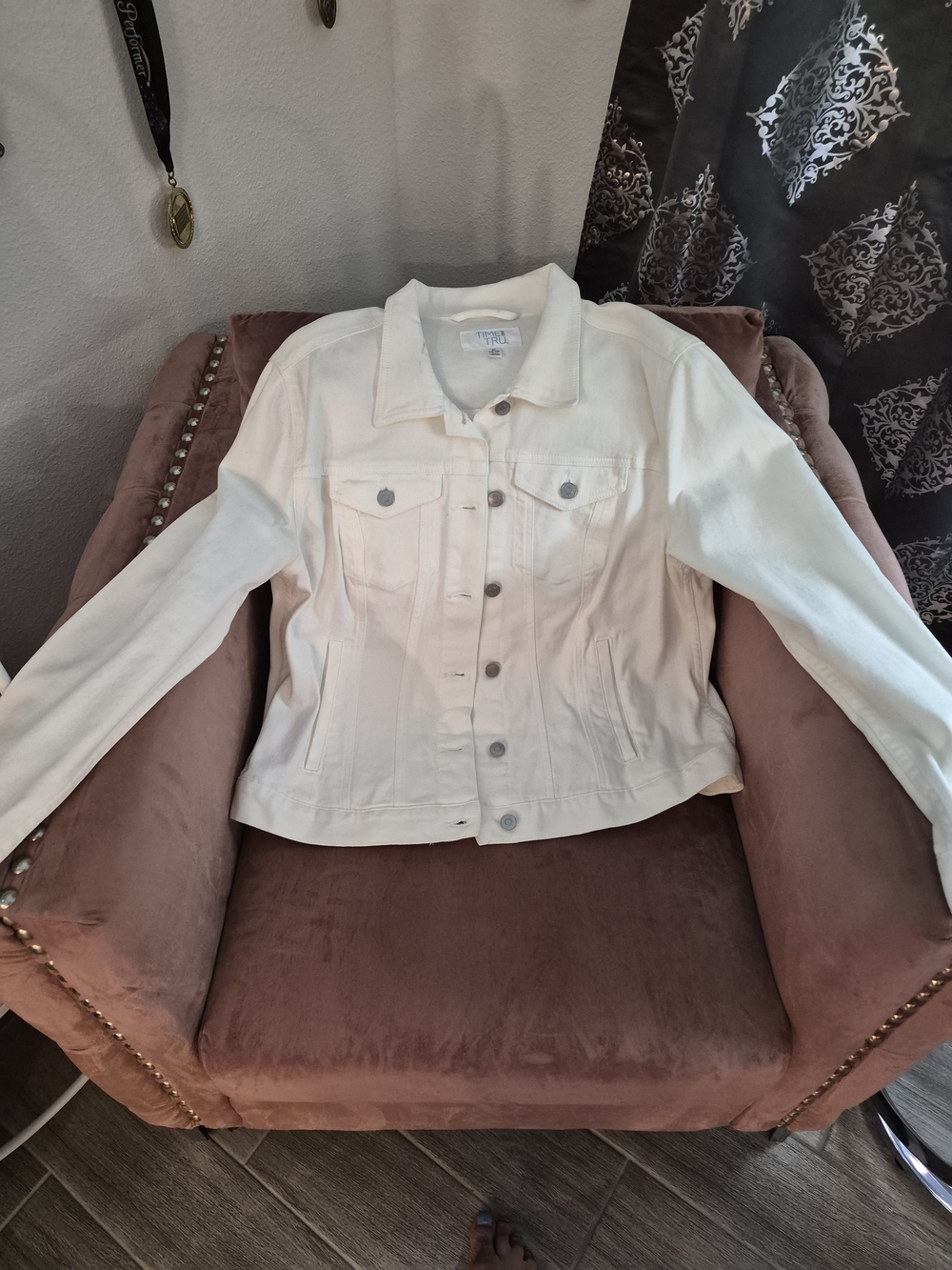Time and Tru Cream White Denim Jacket with Button Front